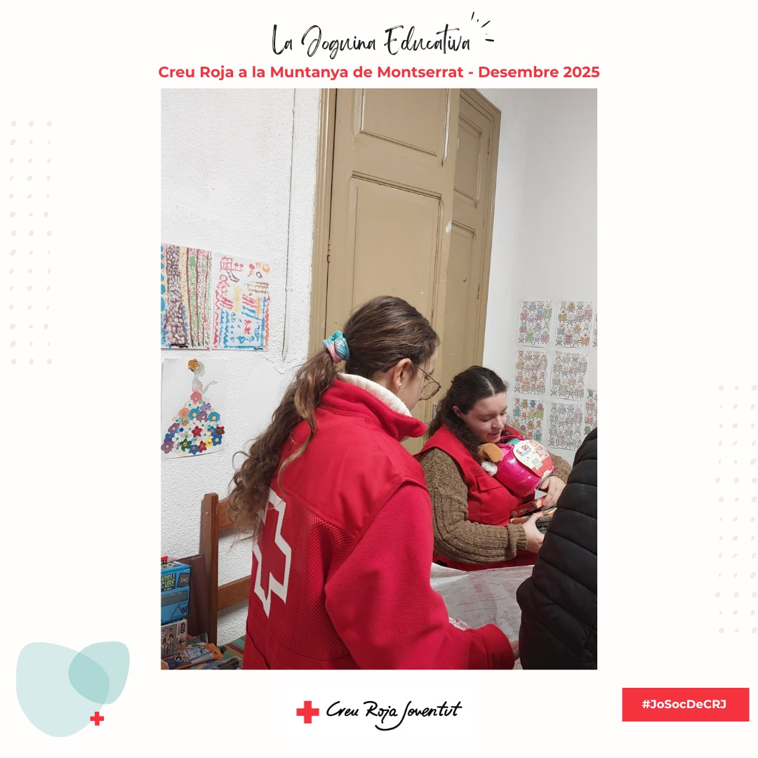 Hem fet entrega de joguines a gairebé 50 infants.
També hem rebut una donació de joguines.

El projecte Joguina Educativa és garantir el dret al joc, entenent-lo com una eina d’aprenentatge i de transmissió de valors.🧸✨

#ElsSeusDretsEnJoc #CreuRojaJoventut #CreuRojaMontserrat