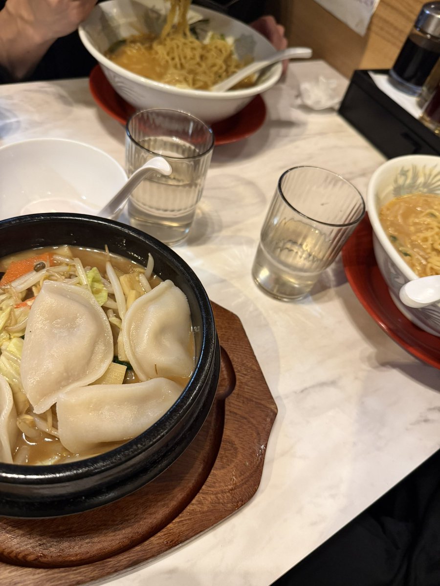 1年365日中たぶん、200日くらい遊んでたꧦ𐅁𐀸𐋠𛰙᭜᭜しらんけど