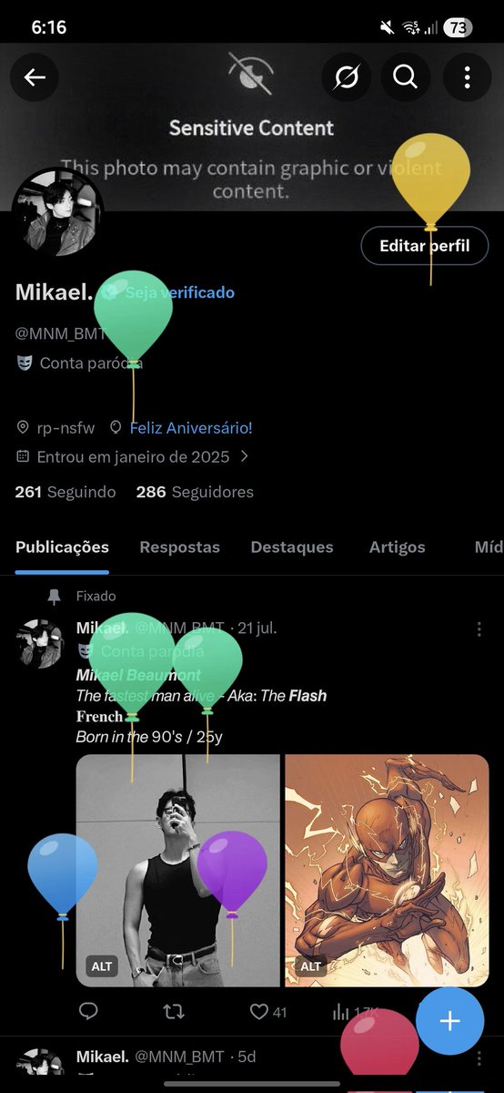 Olhem os balões!
Feliz Aniversário pra mim.