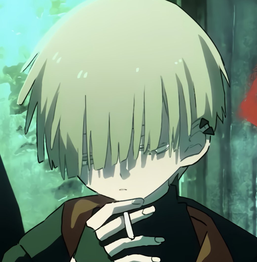 AlexRoseTyler's tweet image. 山でドライブ 👤