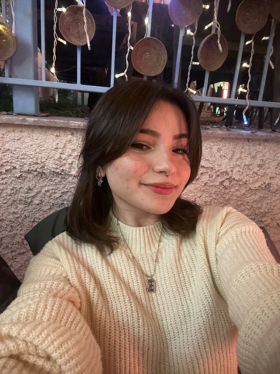 Biraz da perçemli olalım.