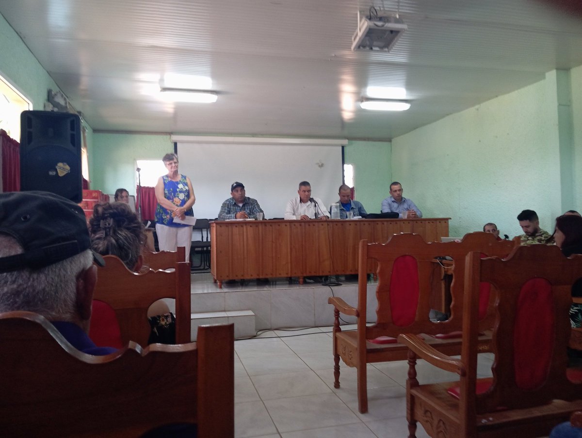 Hoy estamos realizando el balance de cuadro de nuestra empresa donde se reconocen a los trabajadores más destacados de casa unidad