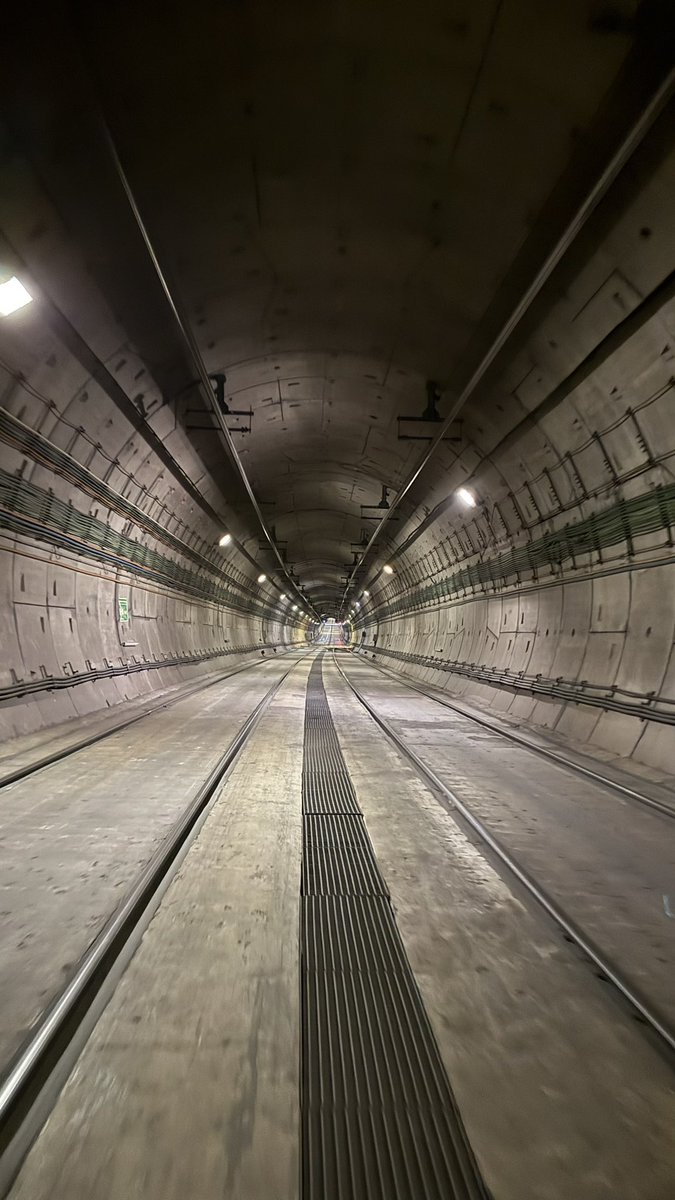 F : r/gifs, image size:675x1200