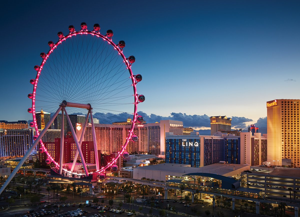 Kick off New Year's Eve with a one hour open bar and appetizers, then elevate the countdown on the @highrollervegas 🎆 
Celebrate with panoramic views of the fireworks against the Vegas skyline: bit.ly/4jguoU5