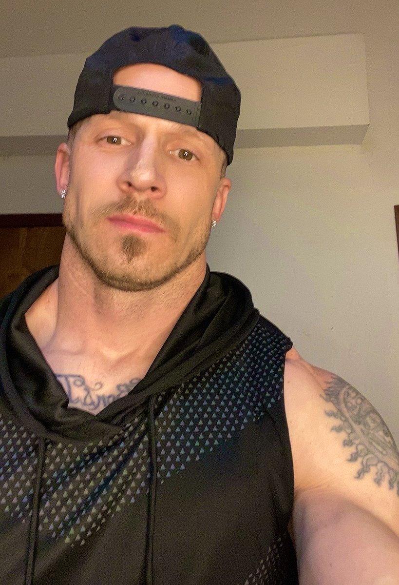 ThomasFanninJr's tweet image. Guess I’m finally posting on X for the first time 🤙 what uppp?!