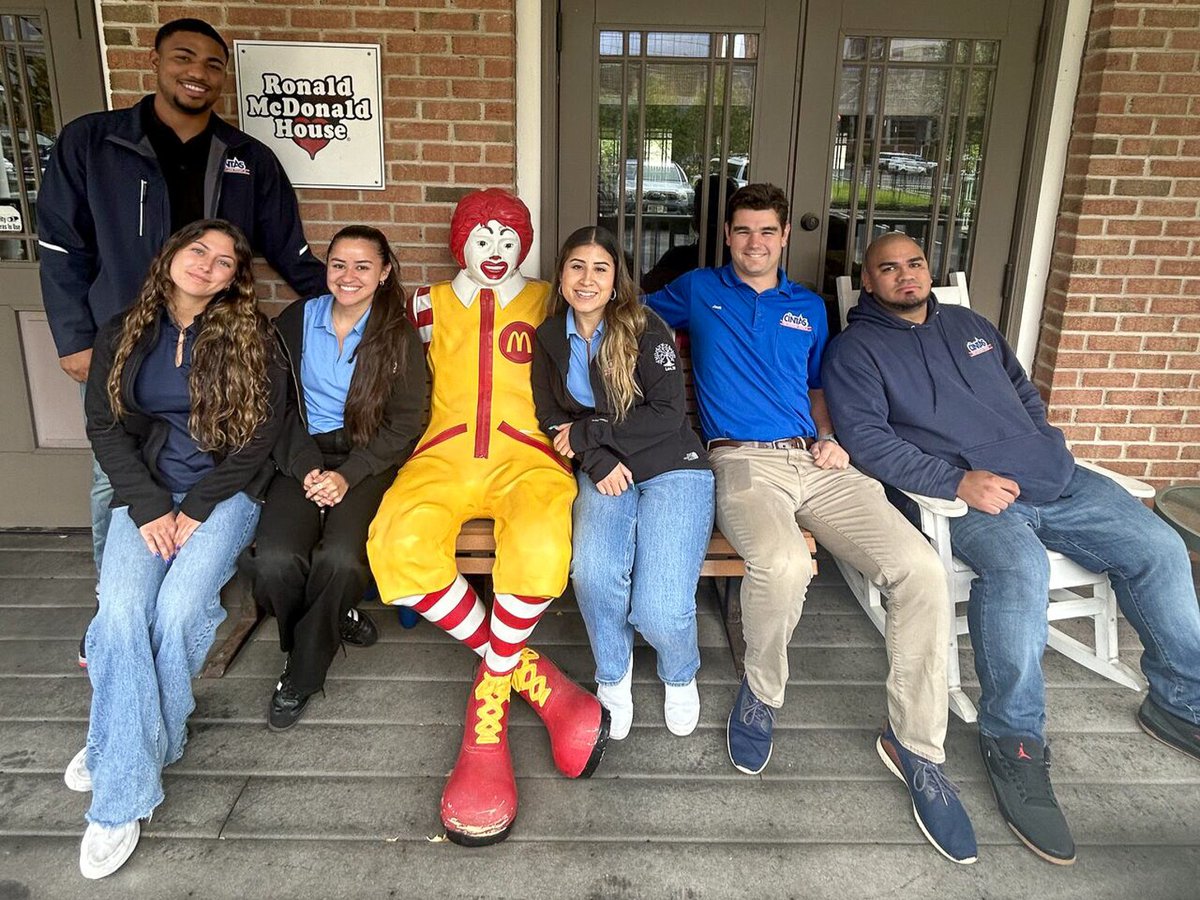 Cintas Corporation tweet media