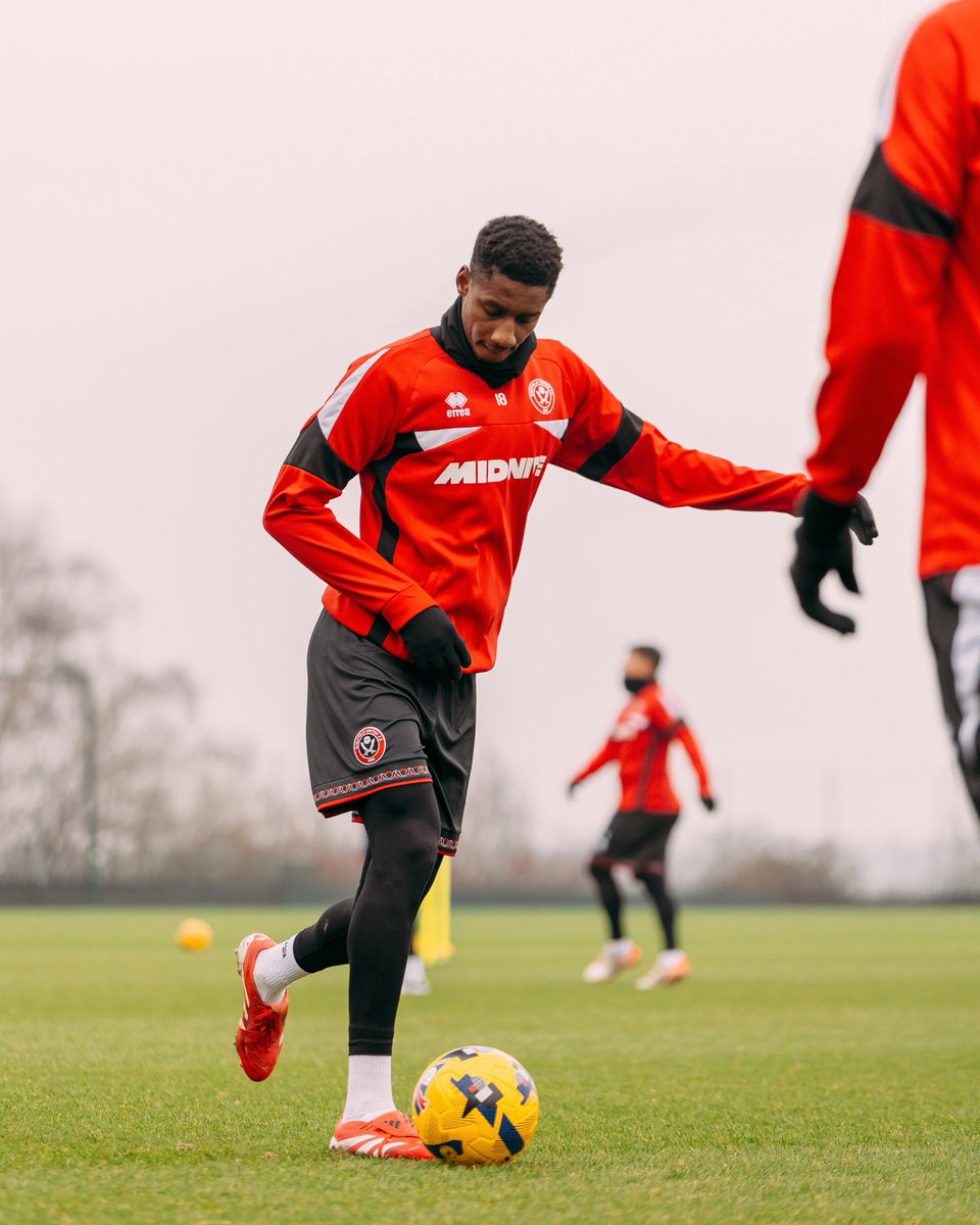 SheffieldUnited's tweet image. Eager to start '26 positively. ✊