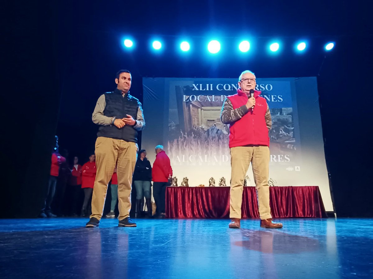 AytoAlcalaH's tweet photo. TRADICIONES POPULARES |
👥 Un año más, el ‘Auditorio Paco de Lucía’ ha acogido, con la presencia del concejal de Fiestas y Tradiciones Populares, Antonio Saldaña (@AntonioSalda92), y otras personalidades, la entrega de premios del ‘XLII Concurso Local de Belenes’ con la Asociación Complutense de Belenistas (@AComplutenseBel), en la que se pone en valor el empeño y trabajo de los participantes en esta bonita tradición tan arraigada en nuestra ciudad.

👏 ENHORABUENA A TODOS.

#AlcaláDeHenares #Belenismo