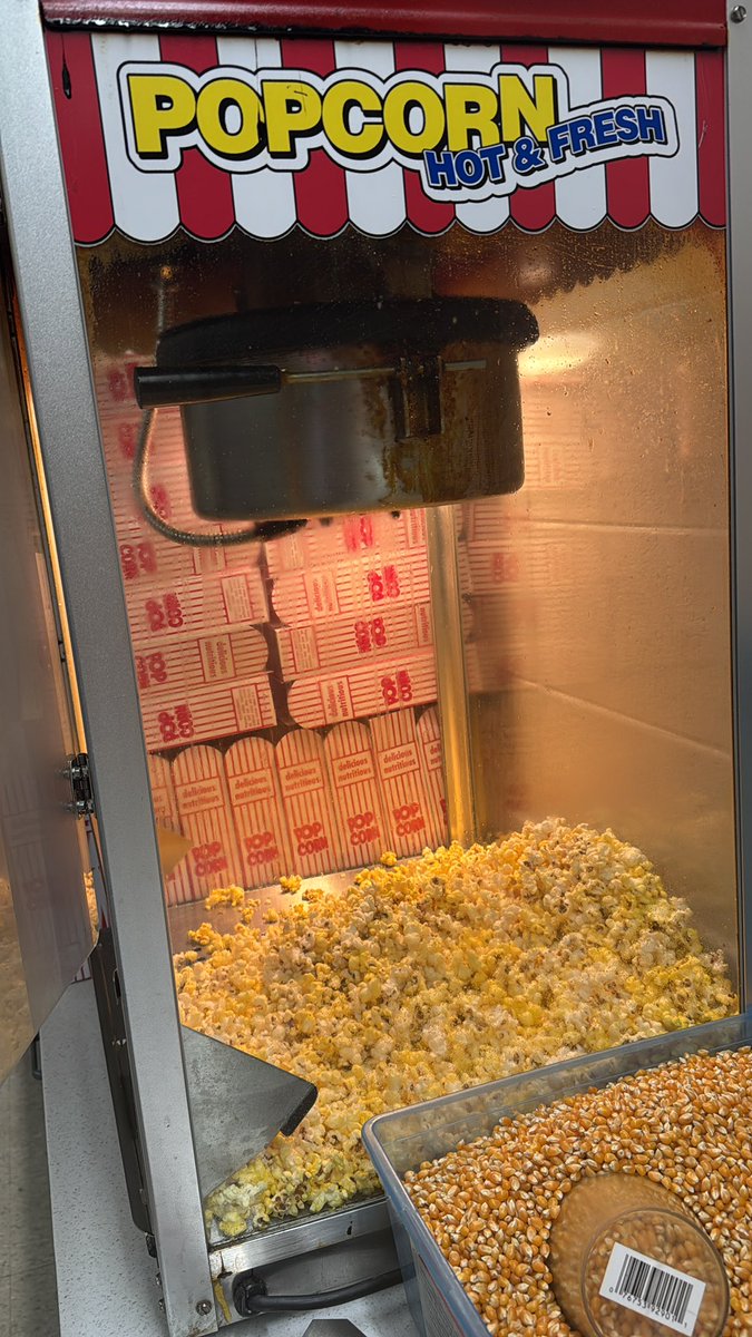 MSHSConcessions's tweet photo. Come see us for tonight’s dual between @PatriotsWrestle and Bennington!!!  🍿 🌭 🍕 🥨 🥤 https://t.co/3c7vf3aFJS