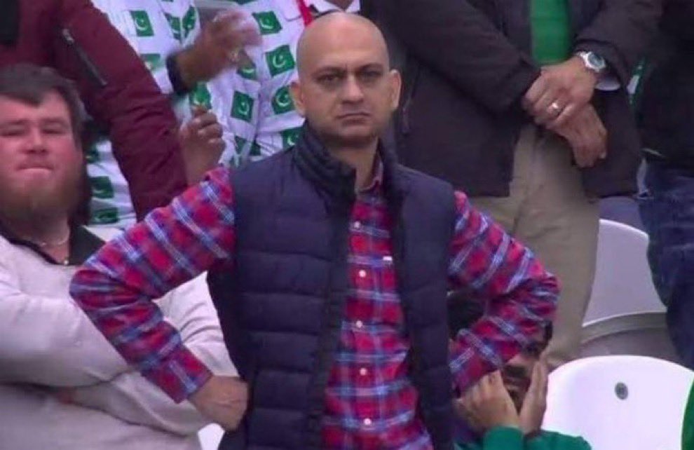 Deb_236's tweet image. Zubimendi watching Morgan Rogers trying to dribble past him