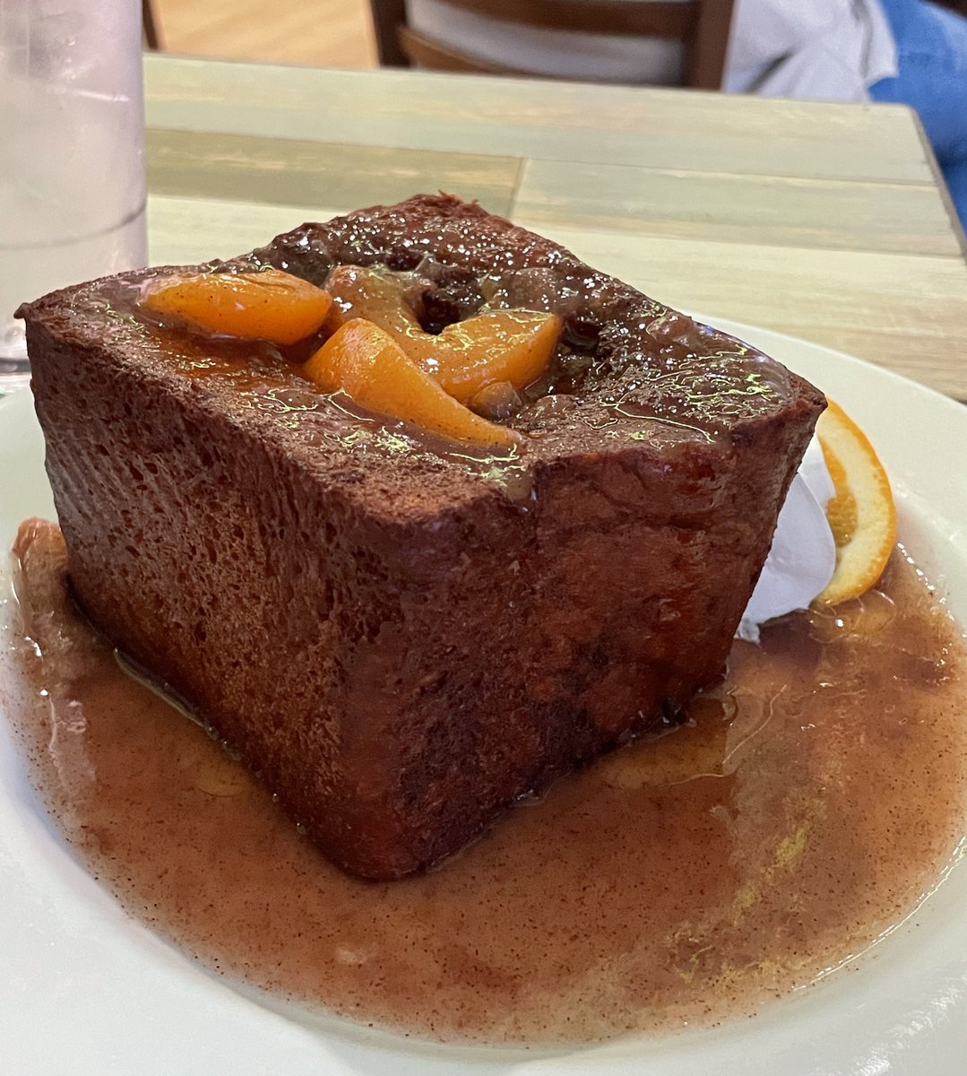 vanillians's tweet photo. peach french toast 🍑🍞 https://t.co/8ZLxc3C83h