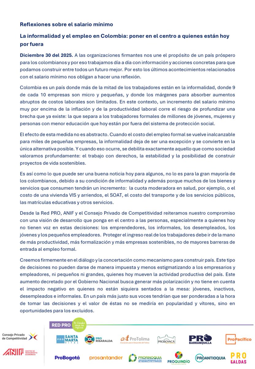 #Comunicado | Compartimos algunas reflexiones sobre el #SalarioMinimo. 

Desde ANIF, <a href="/ColombiaCompite/">Consejo Privado de Competitividad</a> y #RedPRO, reiteramos nuestro compromiso con una visión de desarrollo que ponga en el centro a las personas. 

<a href="/ColombiaCompite/">Consejo Privado de Competitividad</a> #RedPro