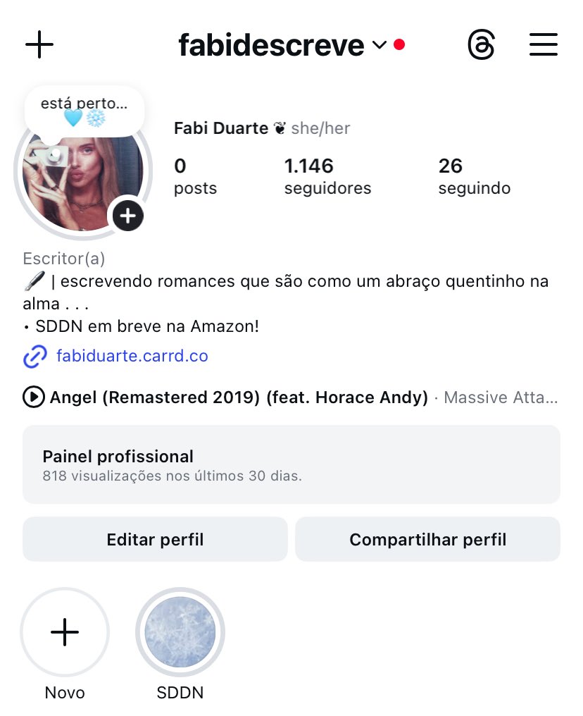 oii bookstans! vou publicar meu primeiro livro agora em janeiro e convido todo mundo que tiver interesse a me seguir no instagram, que é onde vou falar sobre 🩵