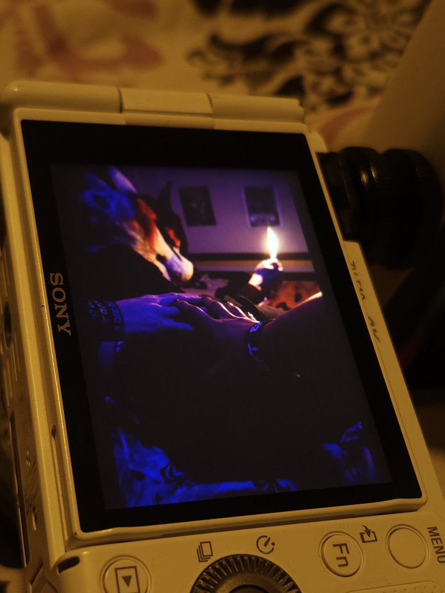 _Katatagan_'s tweet image. we gave @Lemongloww_ a lighter