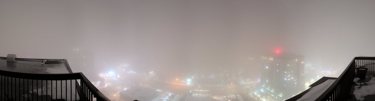 Supe1852's tweet photo. Crazy fog in etown can't see 200 feet #yeg   #Oliver #fog https://t.co/c1gReTolYg