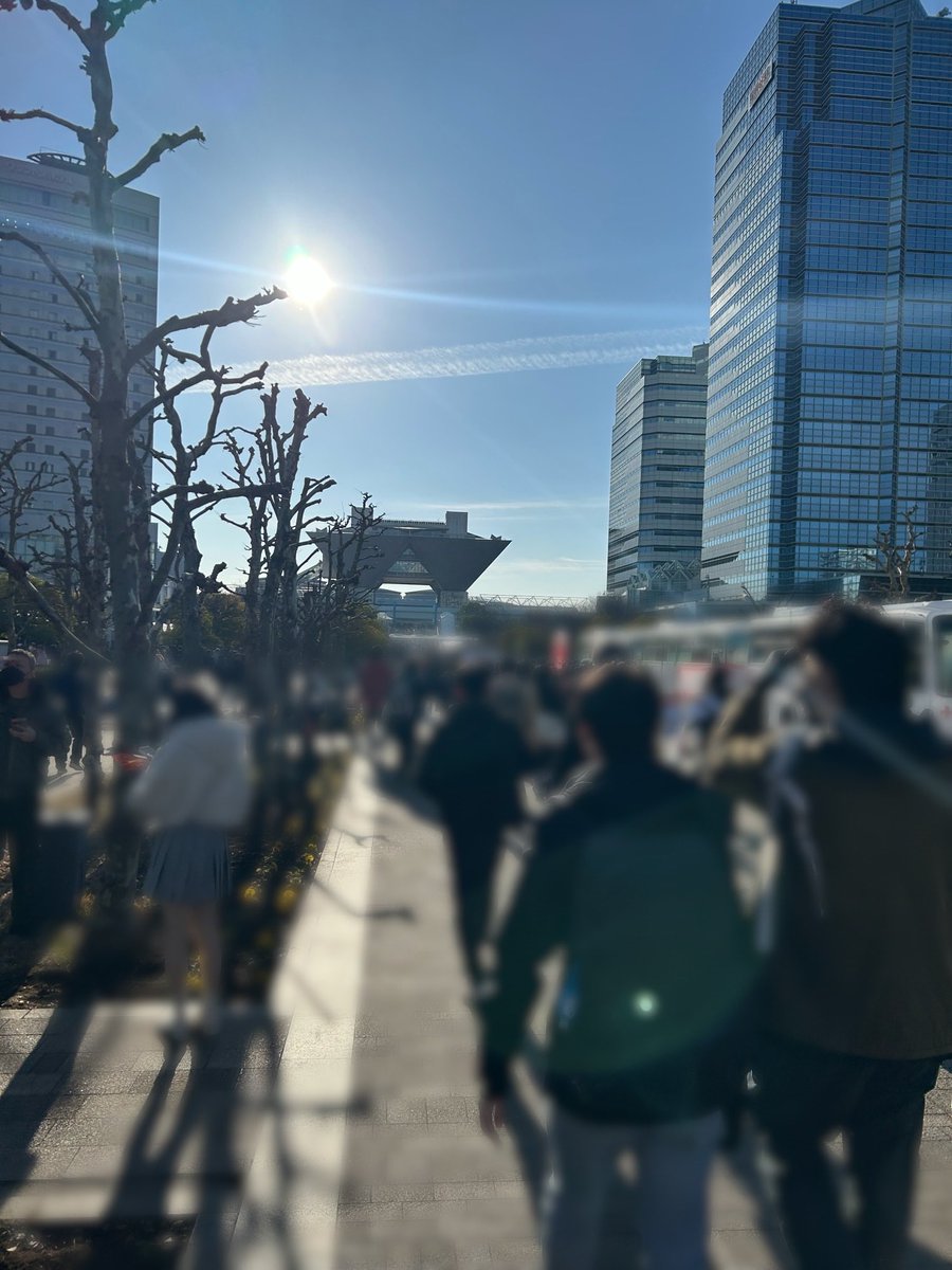 いざコミケ！（過去）
いつも天気が良くて嬉しい〜