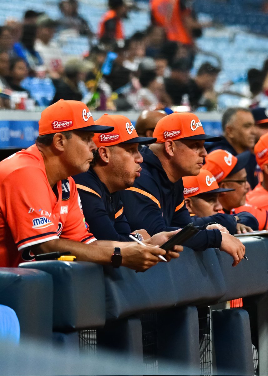 EdicionFinal's tweet image. #lvbp | Caribes de Anzoátegui completa la lista de ops equipos en playoff al vencer en extra inning en play in a Tigres de Aragua.

Fotografía | @fernandoioduber

#edicionfinal #beisbol #caribesdeanzoategui