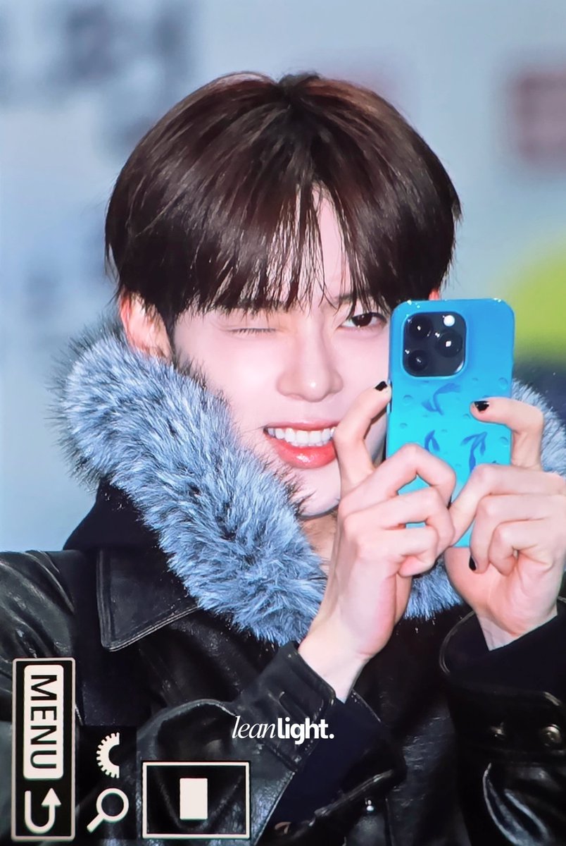 _leanlight_'s tweet image. 251231 가요광장 pre
✌️쁘이✌️
#강민 #유강민 #KANGMIN