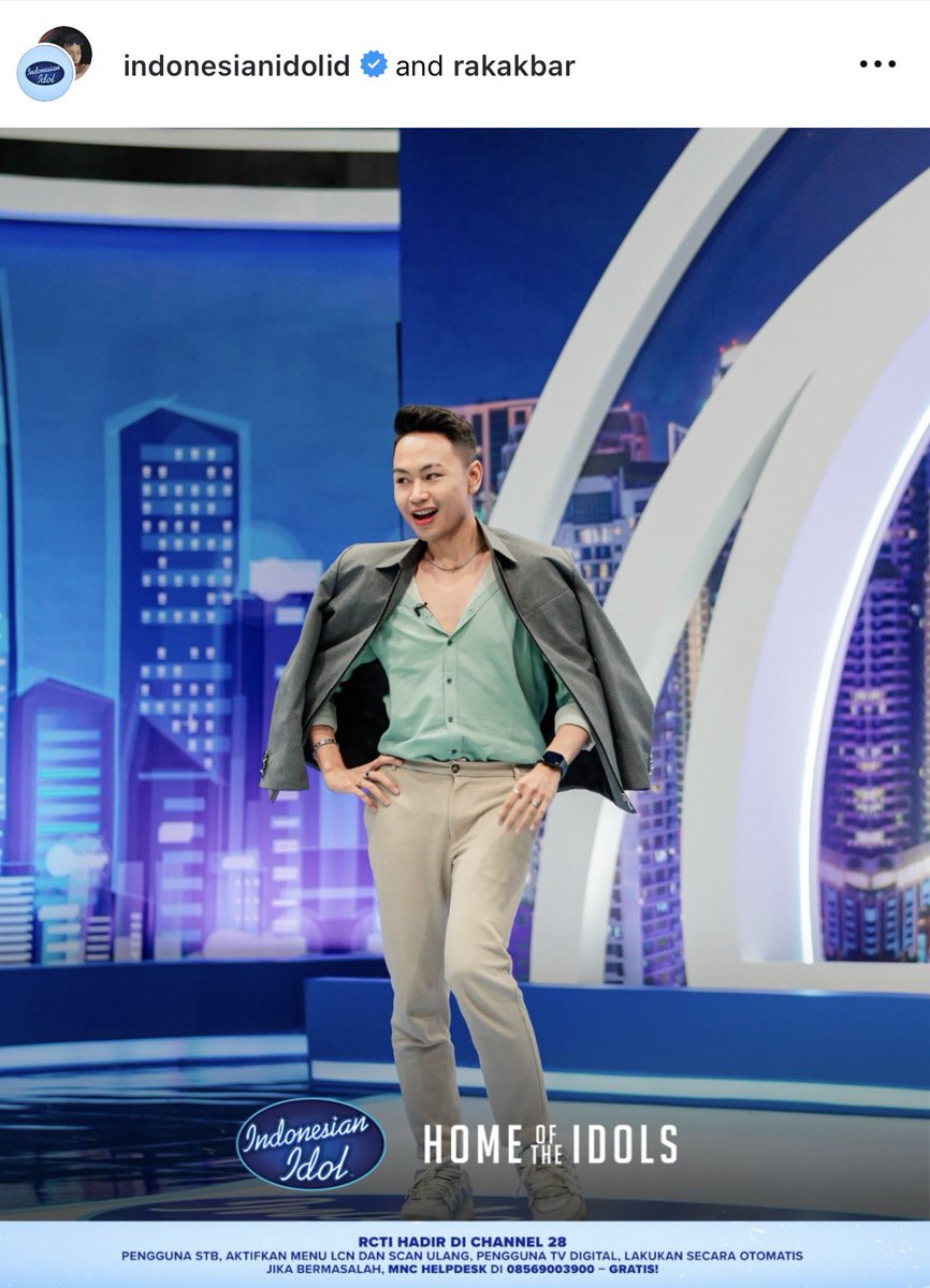 dont touch me im famous💅🏻