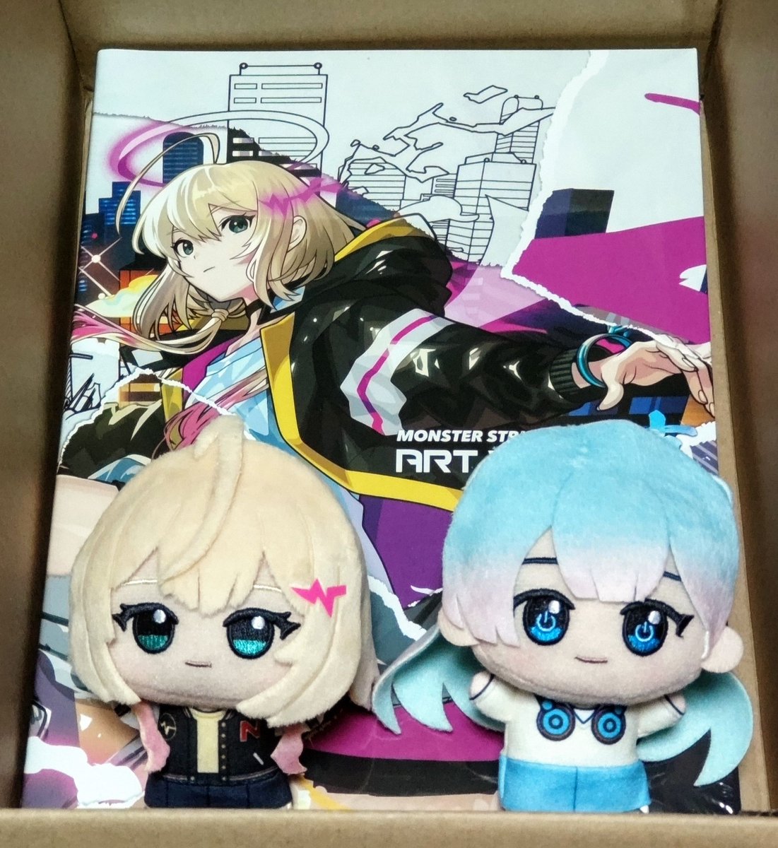 【夜釣的、2025年最後の挨拶】

2025年はとにかく、色々新しいことを経験した年になりました！

特に初めてのモンドリの現地参戦は本当に興奮が止まらず、来年以降も絶対に現地にいきたくなるくらい最高でした！！！😭

来年以降も、私夜釣を是非…よろしくお願いします！ m(_ _)m