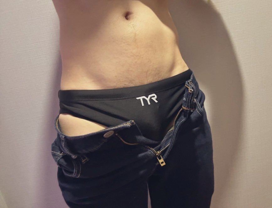 nathanolx's tweet photo. Throwback to TYR days https://t.co/K17pvBNecE