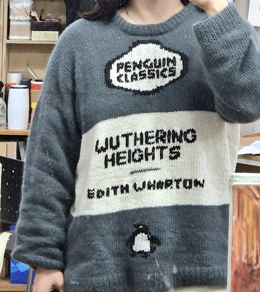 아 그리고 올해 최대 아웃풋,,,
워더링하이츠(폭풍의언덕) 펭귄북스 스웨터