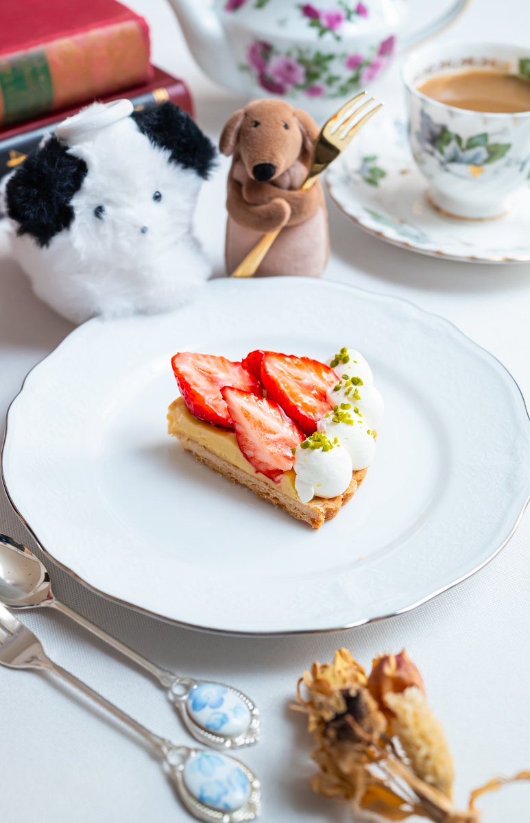 あまおうの贅沢イチゴタルトで、おうち喫茶