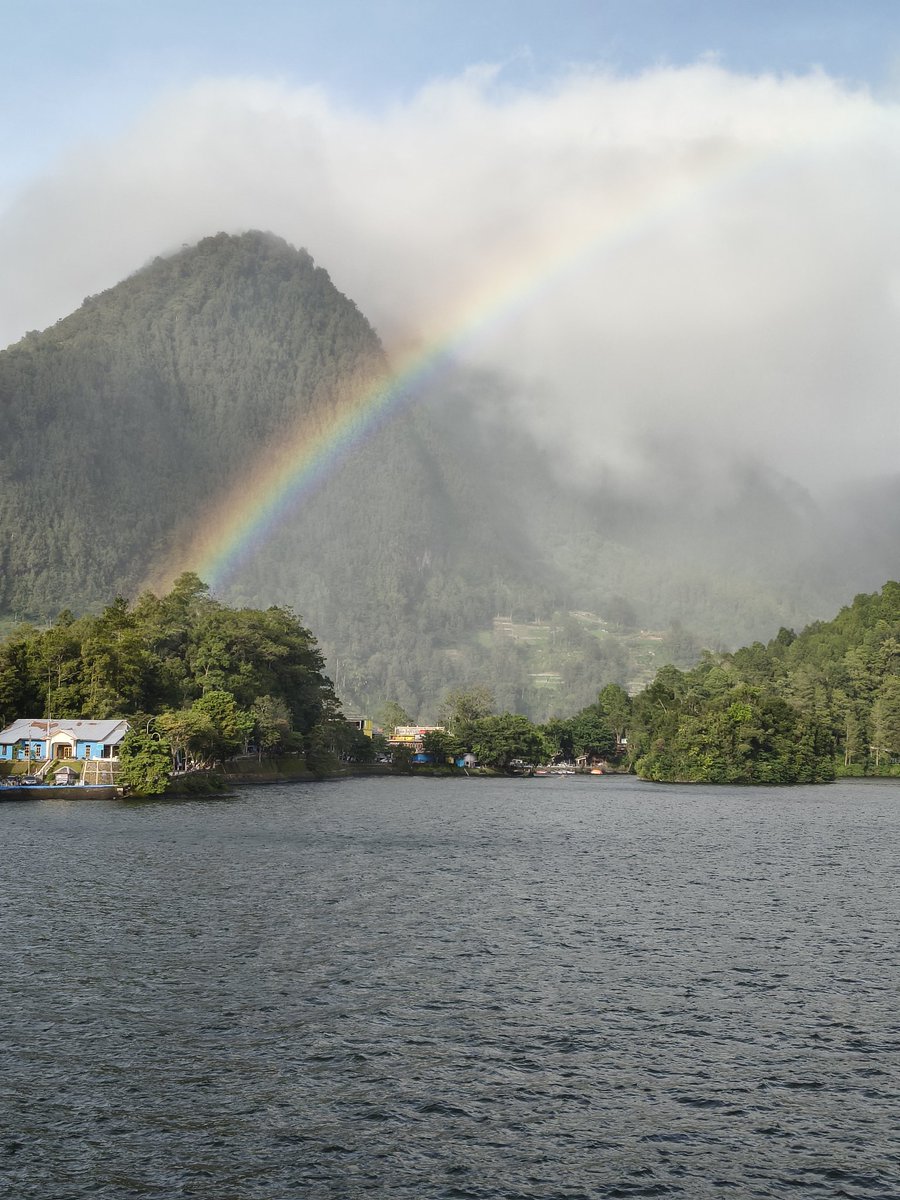 Semoga semua yang melihat foto ini tahun 2026 nya penuh berkah.