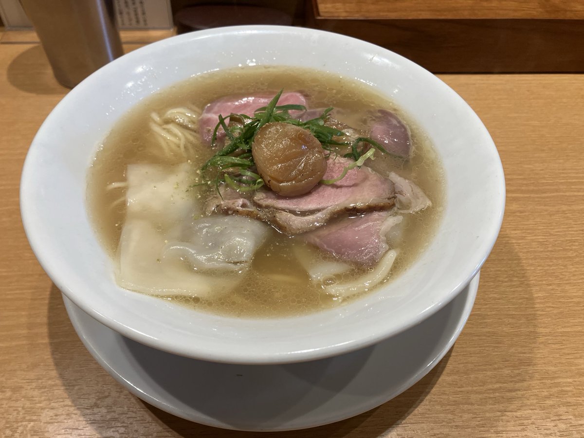 Special50141's tweet photo. 中華そば 麦の夜明け https://t.co/oUYN8Wuo06