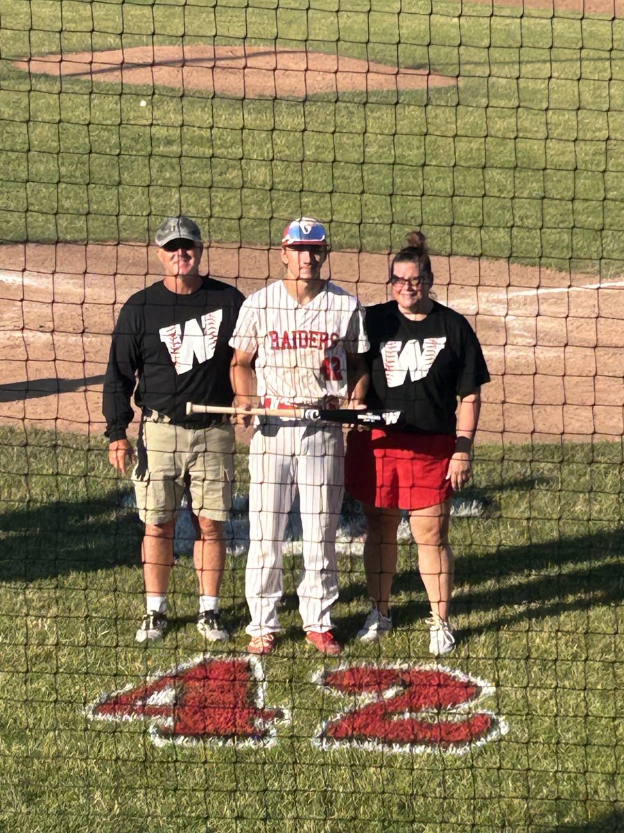 HashTagCoach's tweet image. 2025 year in review. State tournament run in wrestling, high school graduation, Raider baseball and starting college and playing baseball at ⁦@SCCBlackhawksBB⁩