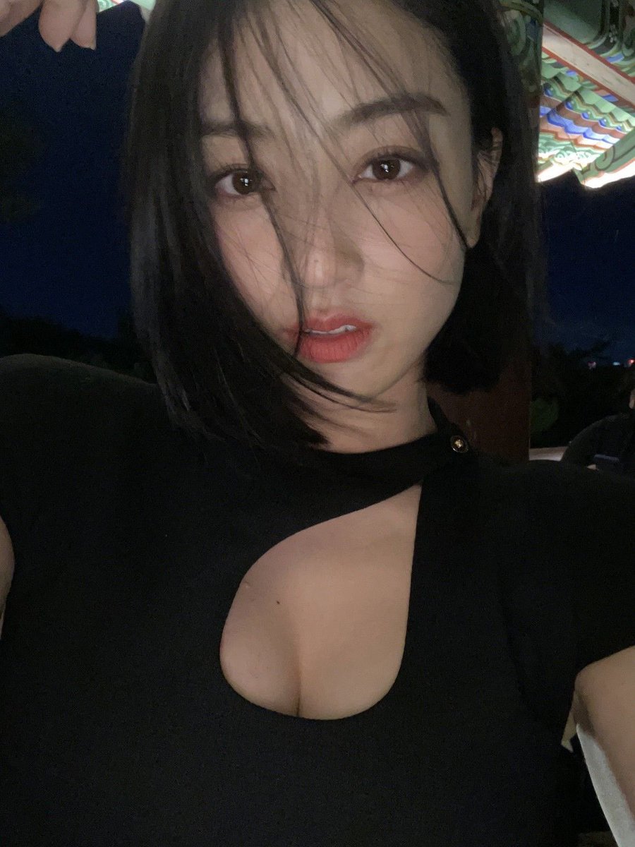 jihyo pics 🦄 (@pjhyopics) on Twitter photo 