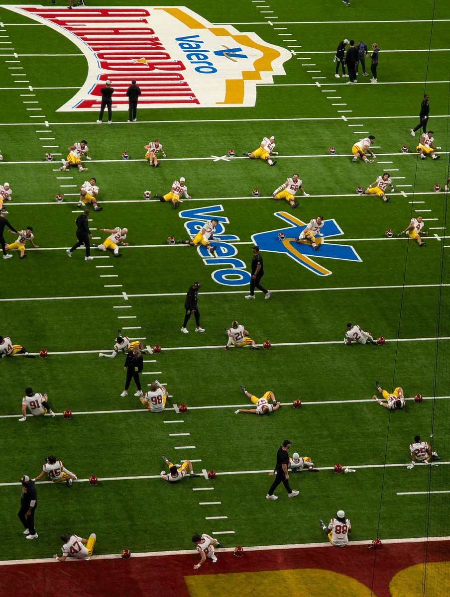 Alamo Bowl 2025 🇺🇸
More than a game.
Proud to support tradition, service, and community.
— W34P Foundation
#ValeroAlamoBowl 
#nonprofit #vets