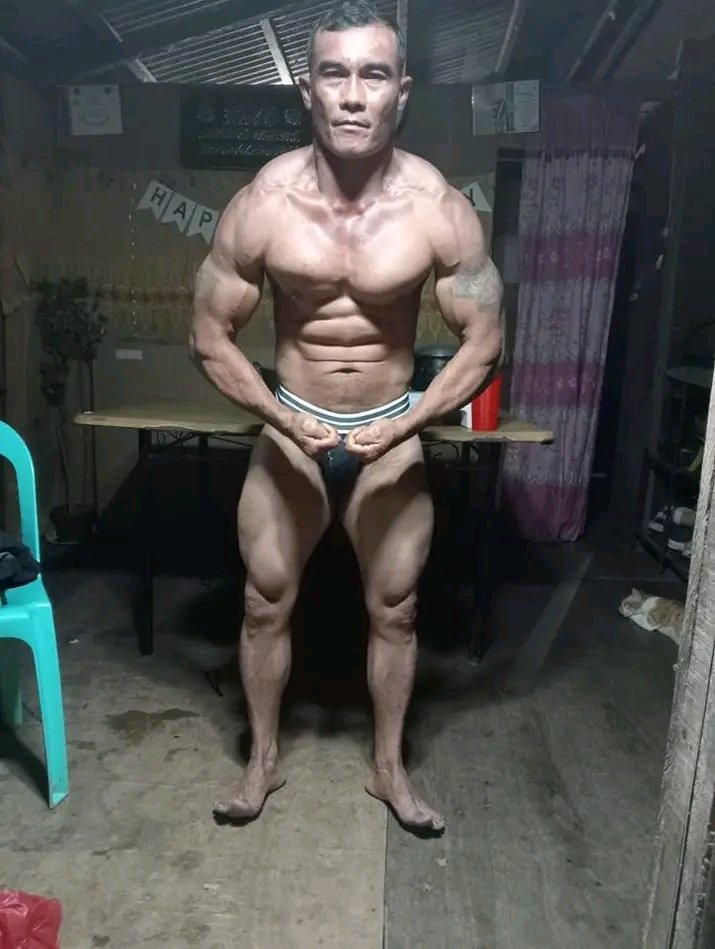 daddies_daddy's tweet photo. Sarap ni Tatay Rey! Nqpagbiguan din ako kahit alam niyang lalake ako. https://t.co/dR06627GCy