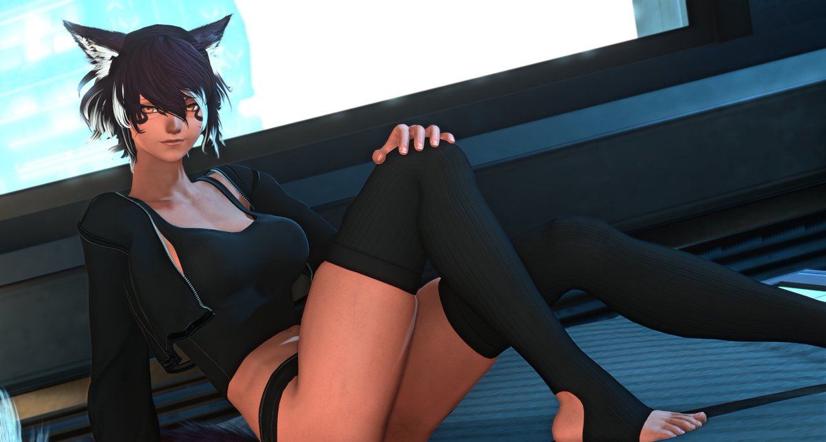 getting cozy before the new year~

#GPOSER | #ffxivsnaps | #FFXIVScreenshots | #ffxivgpose | #ff14 | #miqote