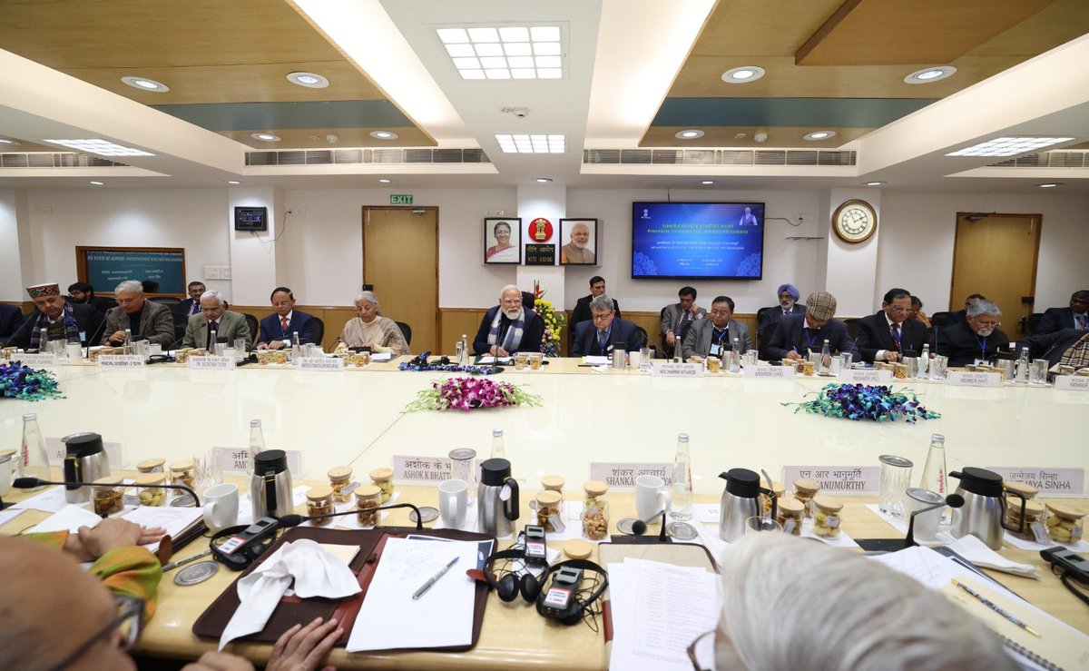 Narendra Modi tweet media