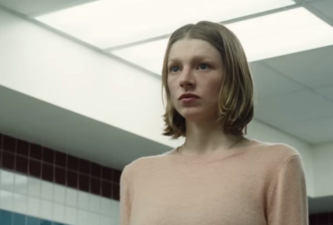 FilmUpdates's tweet image. Happy 27th birthday to the talented Hunter Schafer!