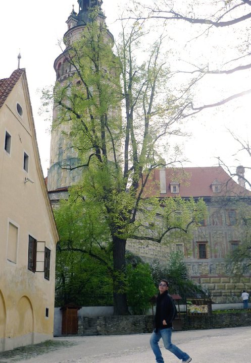 Peeratass's tweet photo. Český Krumlov @Czech Republic https://t.co/1XOhI3qjLD