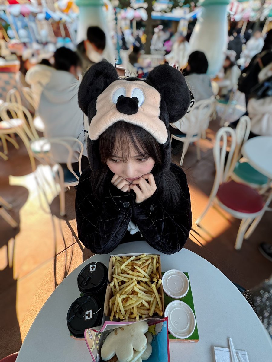 加藤史帆STAFF tweet media
