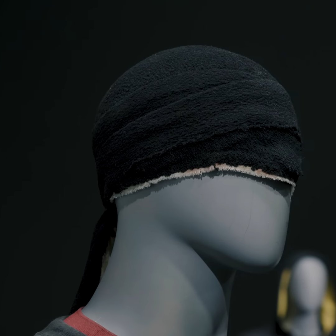 captaincupkicks's tweet image. Such a simple costume but god does it go hard