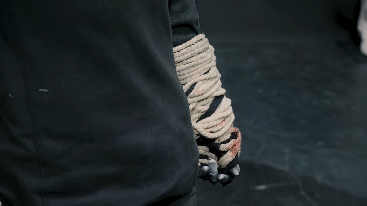 captaincupkicks's tweet image. Such a simple costume but god does it go hard