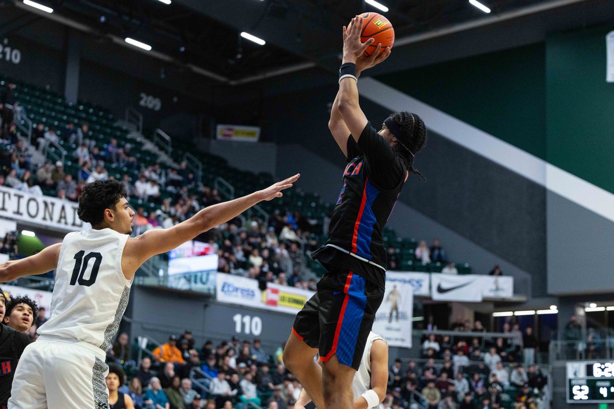 Les Schwab Invitational tweet media