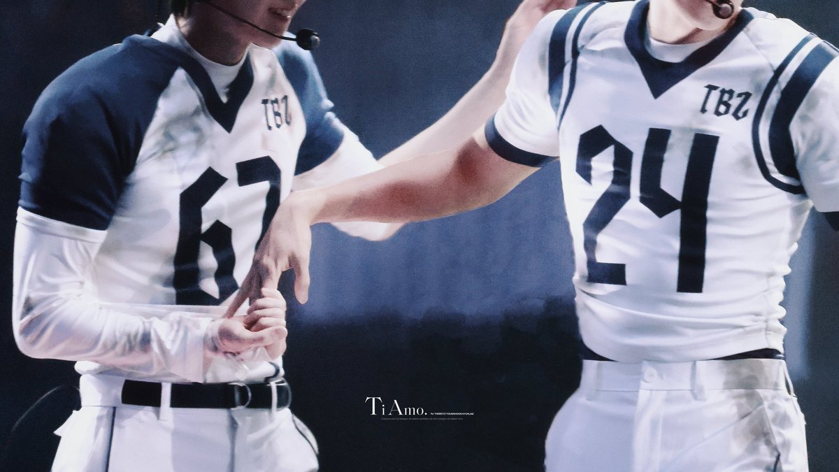 251225

#현재 #영훈 #송도즈 
#더보이즈 #THEBOYZ