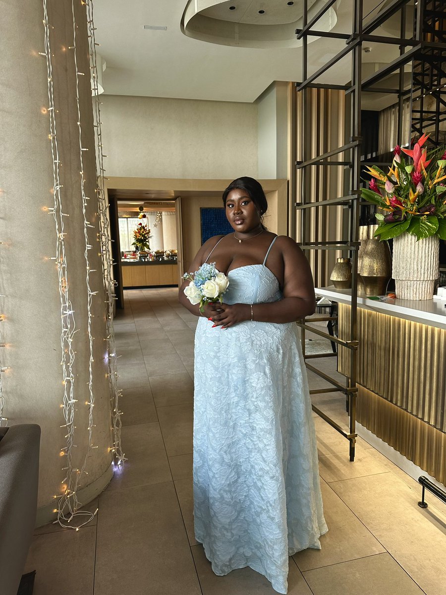 emdouah's tweet photo. In my bridesmaid era 🥰
On est enfin arrivé à cette partie de la vie où les amies/sœurs se marient et franchement j’adore ! 😍😍 https://t.co/Ul6B6NEeAD