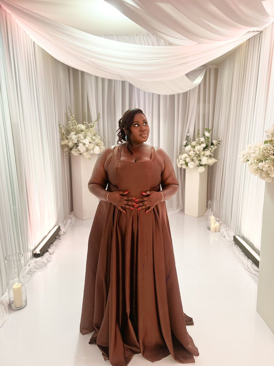 emdouah's tweet photo. In my bridesmaid era 🥰
On est enfin arrivé à cette partie de la vie où les amies/sœurs se marient et franchement j’adore ! 😍😍 https://t.co/Ul6B6NEeAD