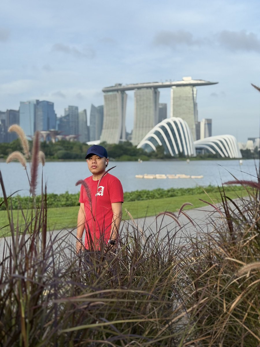 roroooooar's tweet photo. Hi long time not see ✌🏽. How are you guys? https://t.co/h915F9eb1L