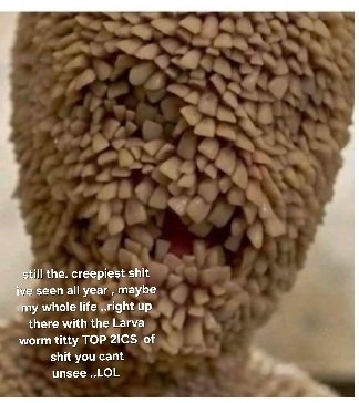 RAThomas9's tweet photo. Am I only I who thinks this is beyond weird ?  When I saw this Pic it said. Something  about showing it to your kid when they ask if the tooth fairy is real .....bet they won't want him coming after that shit ..lmao https://t.co/MlPVw38nVD