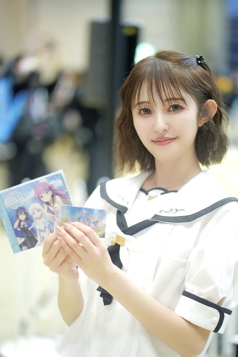 コミケ 2日目˃ 𖥦 ˂♡
.
西ホール3.4間 
#ビジュアルアーツ ブース
お待ちしてます🫶🏻💗

 #冬コミ  #コミケ  #コミケ107
 #サマポケ  #サマーポケッツ