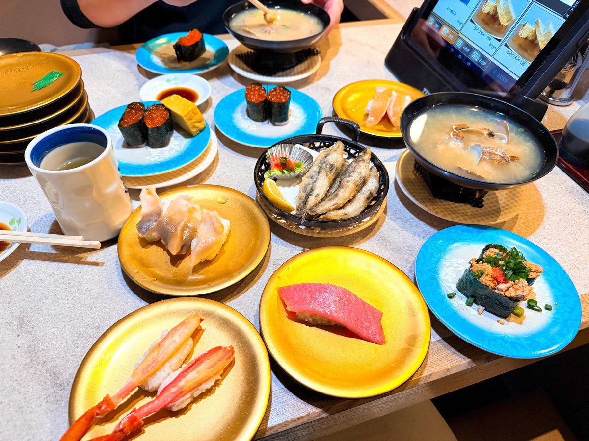 アクアマリンふくしまの魚達は皆健康そうで
スレとか痩せとか無くて綺麗でいい水族館だったな
後やっぱり目光はうまい😋