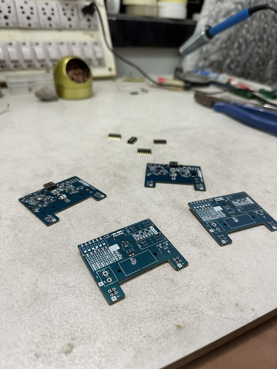 Assembly of last few units of PowerBaby limited beta edition.

We're looking forward to your feedback and suggestions 🙌🏼