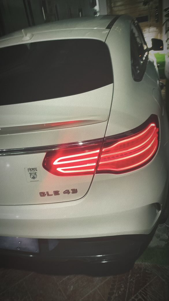 gofyourself tweet media